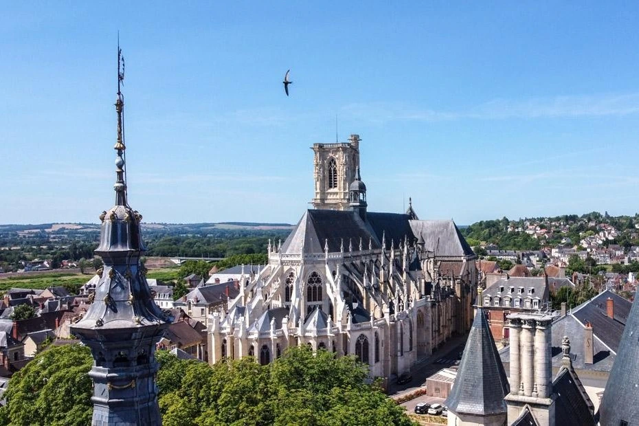 Home cathedrale